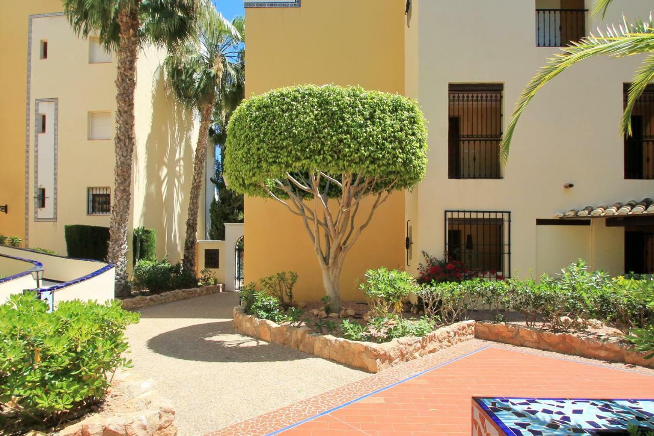 Precioso Apartamento En Centro De Torrevieja Exterior photo